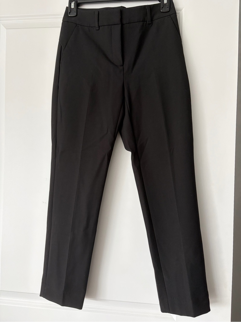 NWT 0P White House Black Market Black Slim Ankle Pants